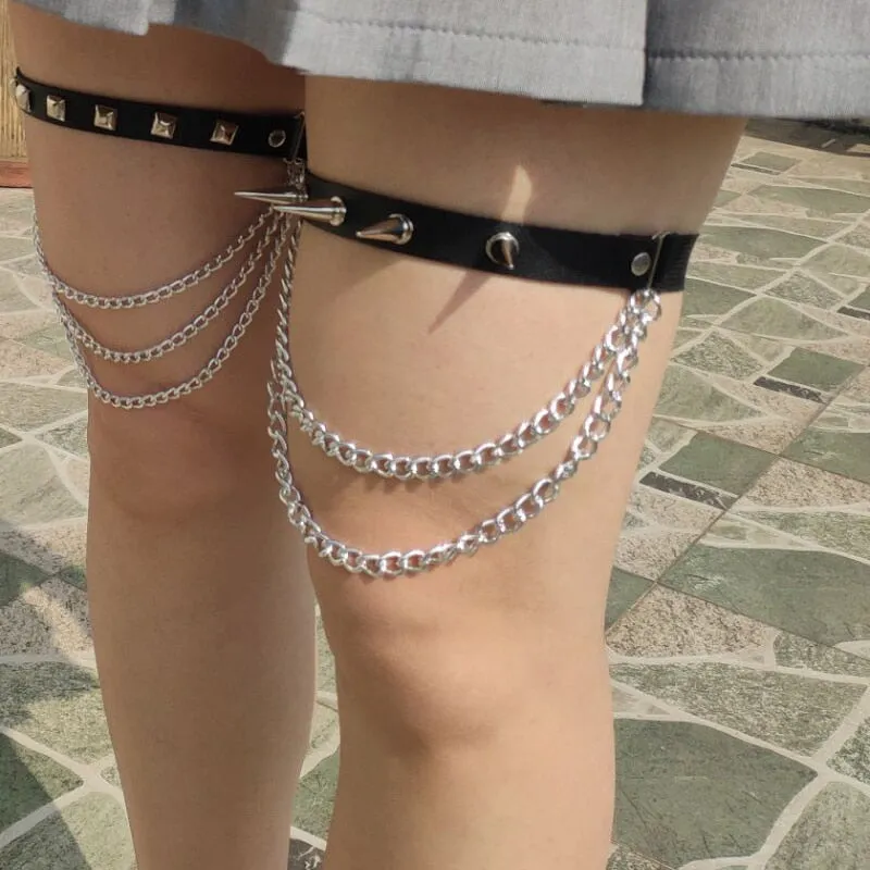 'Dread' Black PU Fake Leather Leg Garter with Chains