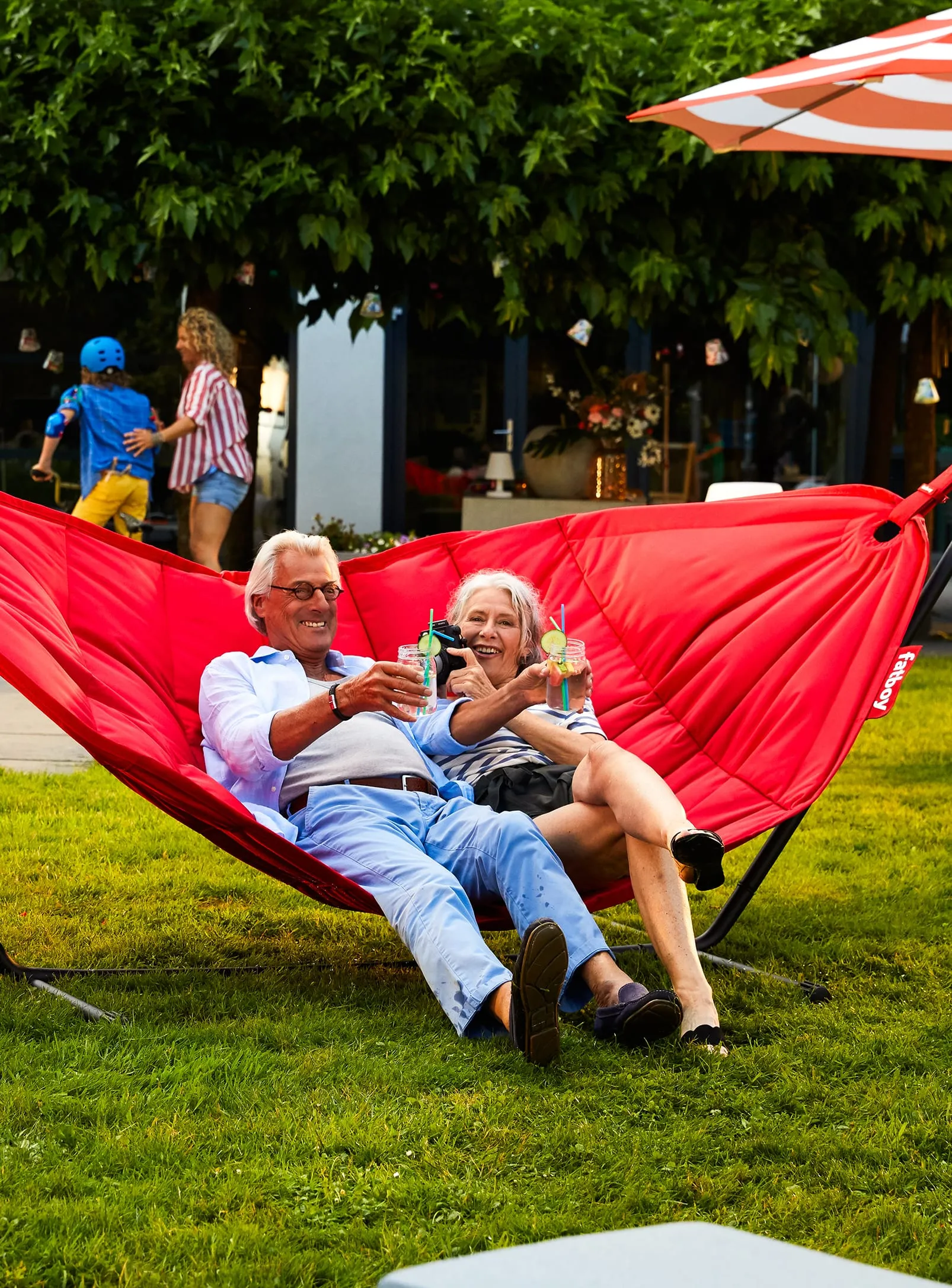 Headdemock Deluxe Hammock<br> with Protective Cover