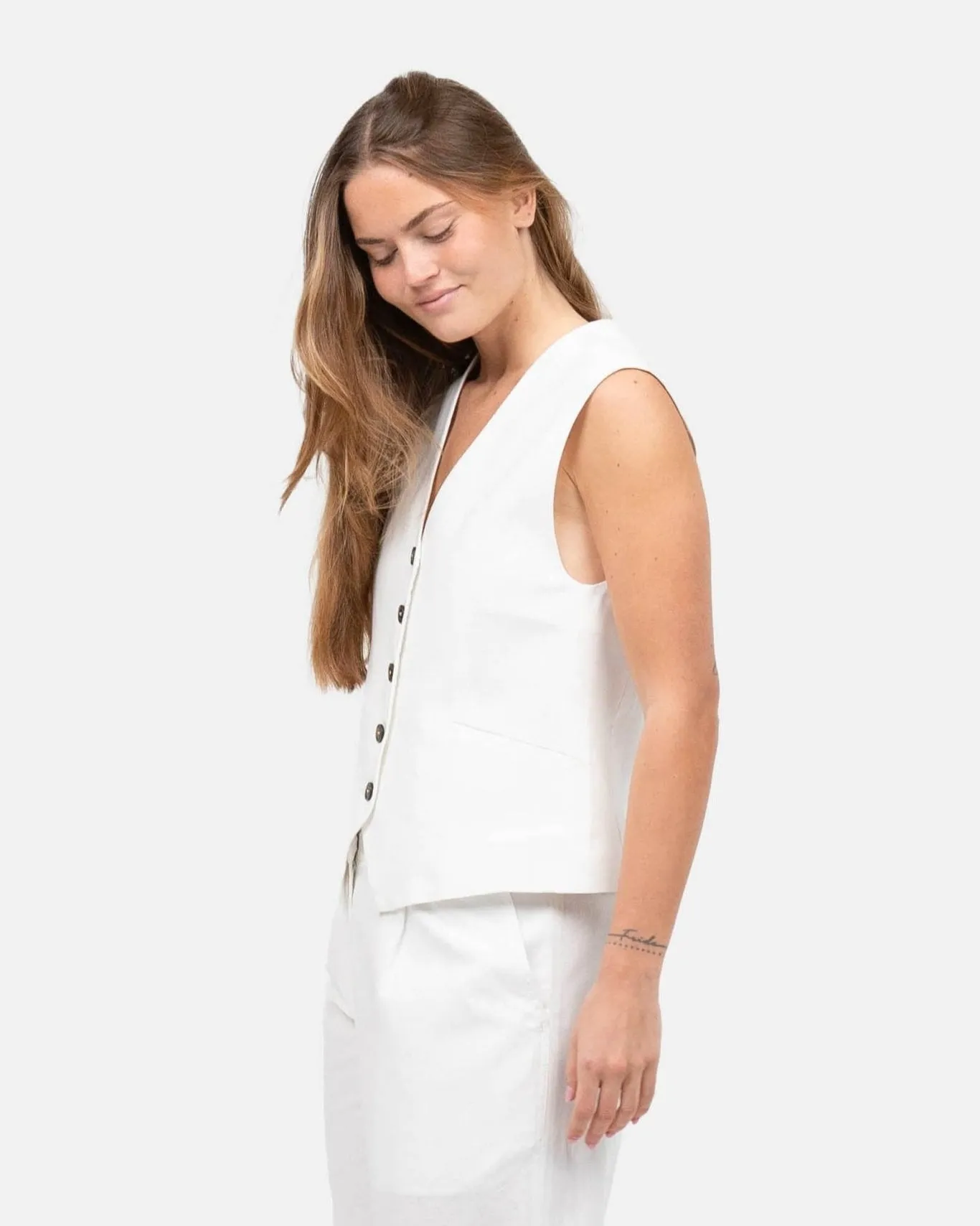 Linen Vest White