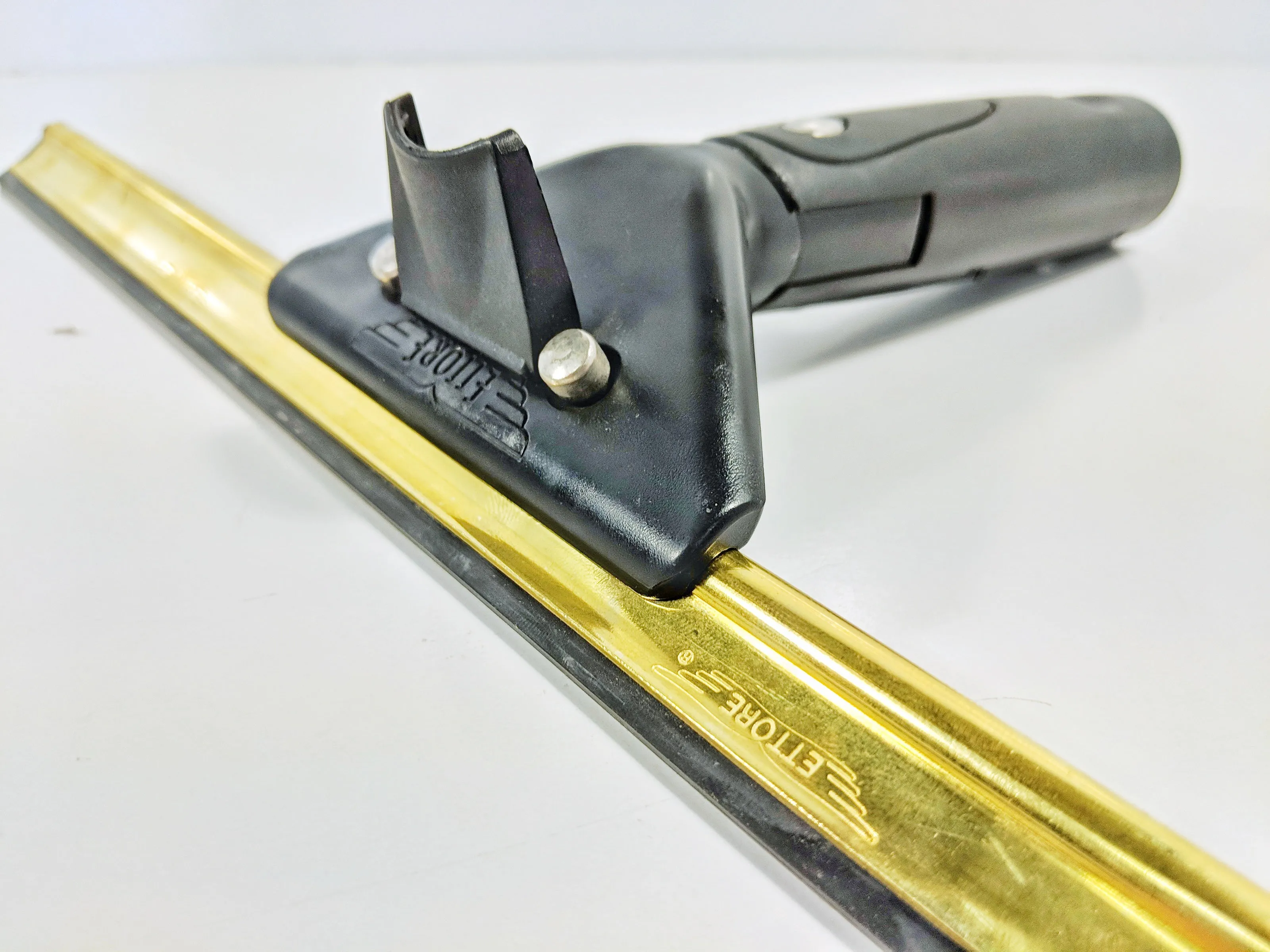 Super System Handle (for Brass Channels)